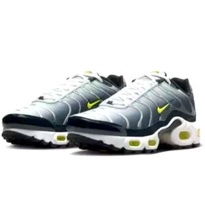 Kids Nike Air Max Plus size 4.5